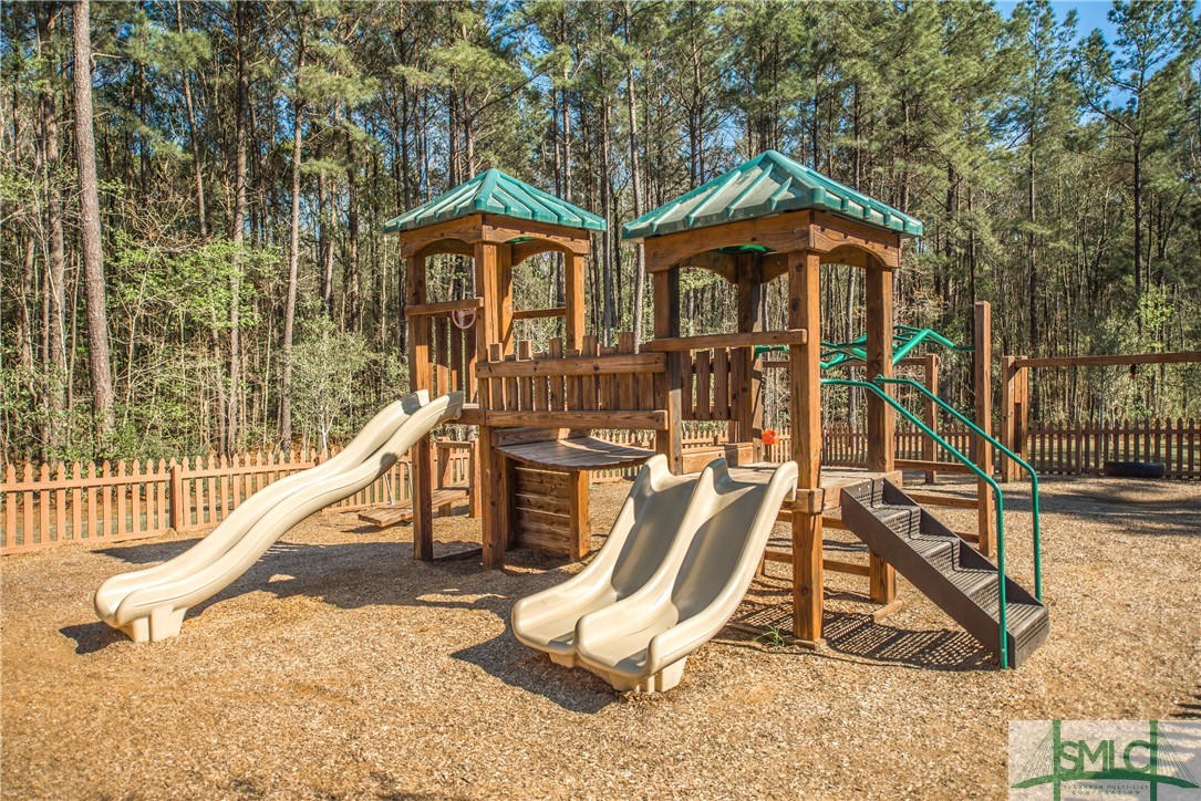 121 Congo Court Pooler, GA 31322 - Photo 16 of 21 Community Playground