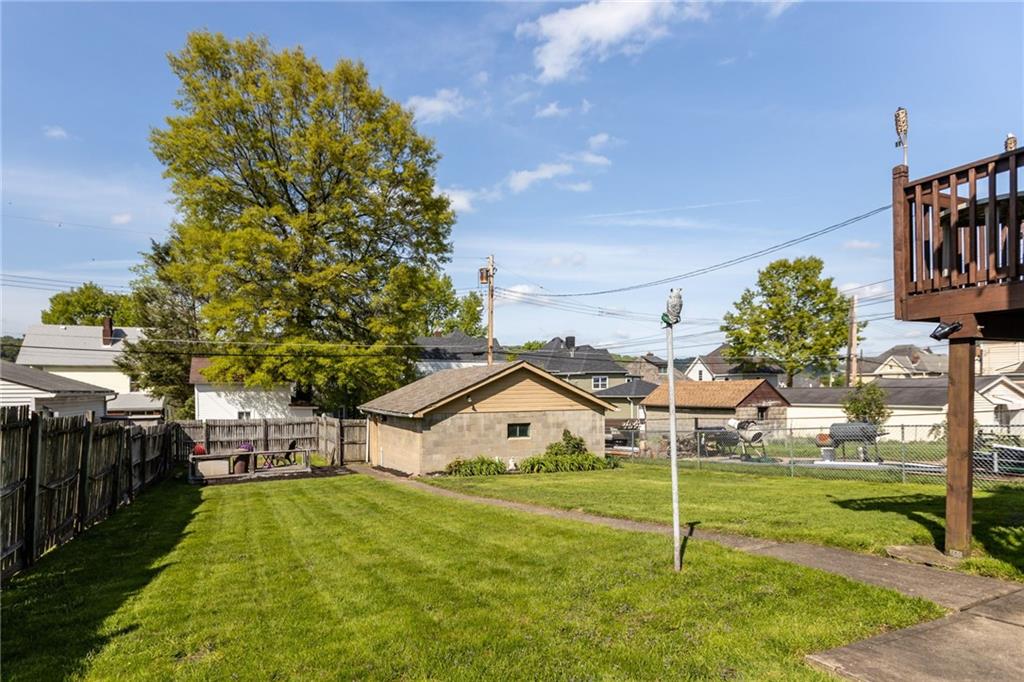 1517 Ridge Avenue Coraopolis, PA 15108 - Photo 19 of 20 Gallery Image 19