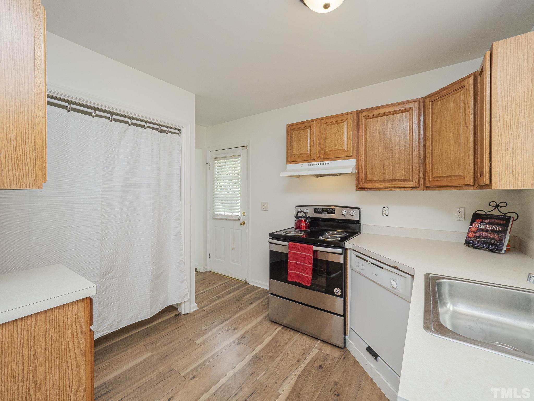 4717 Sinclair Drive Raleigh, NC 27616 - Photo 16 of 30