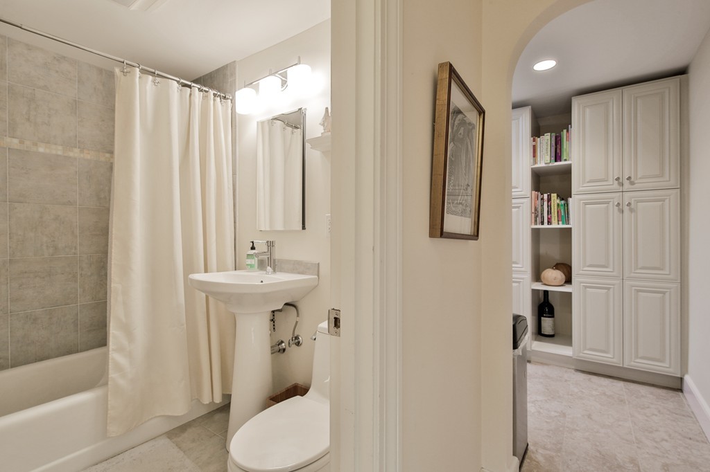56 MacArthur Road Concord, MA 01742 - Photo 24 of 26 Gallery Image 24