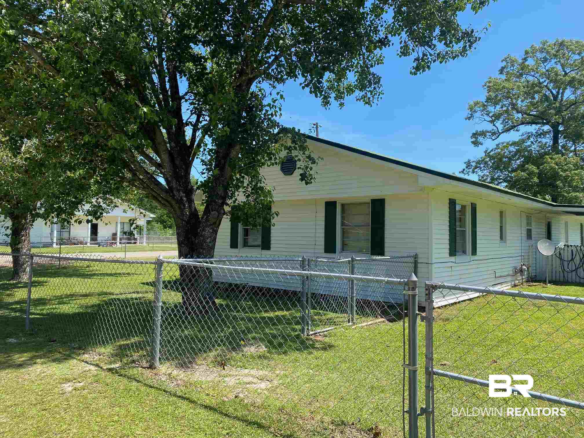 744 Brandenburg Street Brewton, AL 36426 - Photo 12 of 14