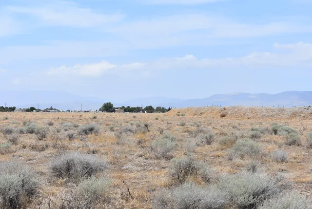 $15,000 | B10 246th St And Avenue West, Lancaster, CA 93536