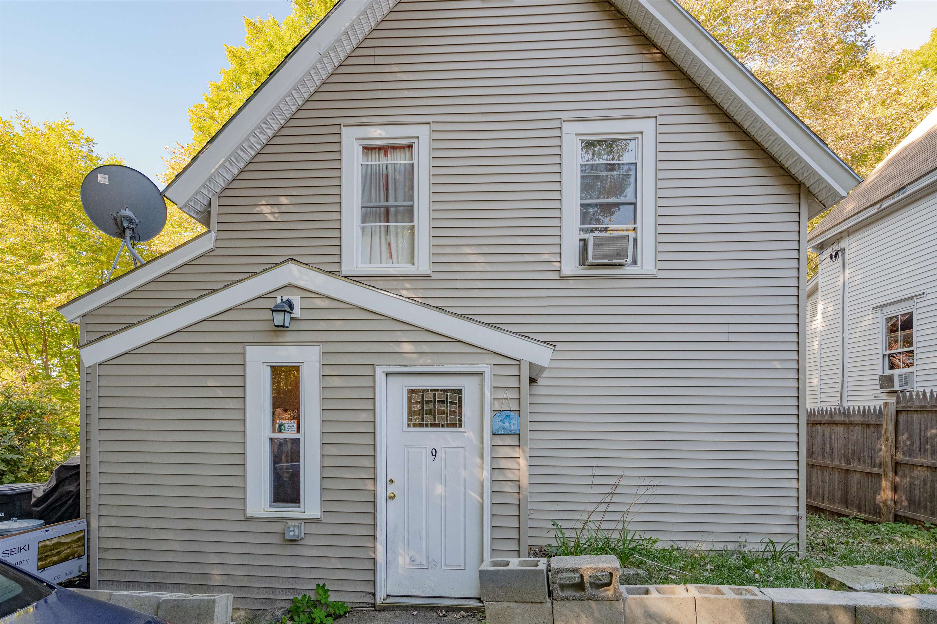 9 Maple Square Franklin, NH 03235 - Photo 1 of 1 Gallery Image 1