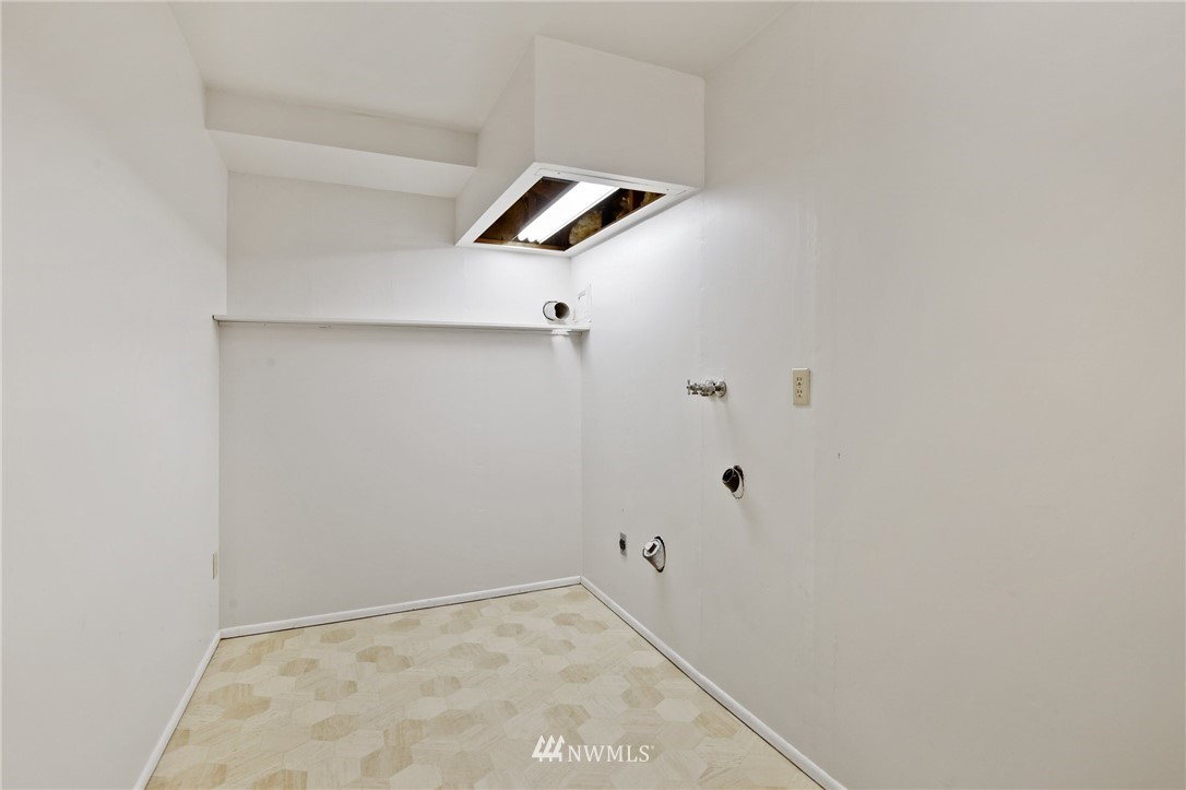 15907 Southeast 176th Place Renton, WA 98058 - Photo 26 of 30 Gallery Image 26