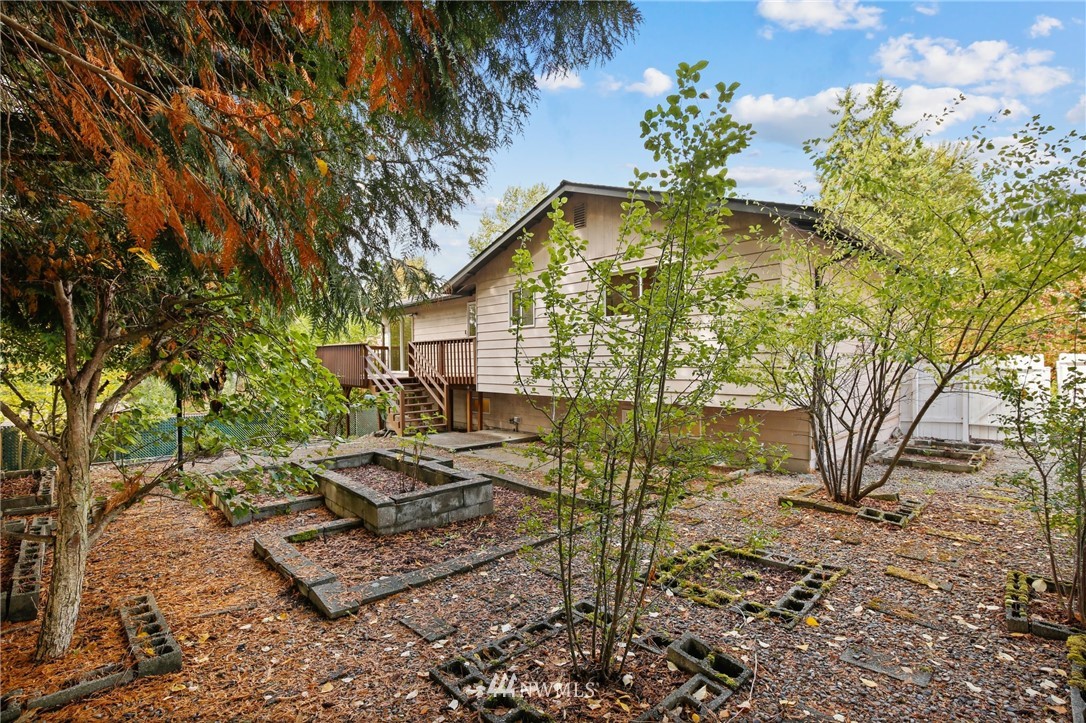 15907 Southeast 176th Place Renton, WA 98058 - Photo 28 of 30 Gallery Image 28