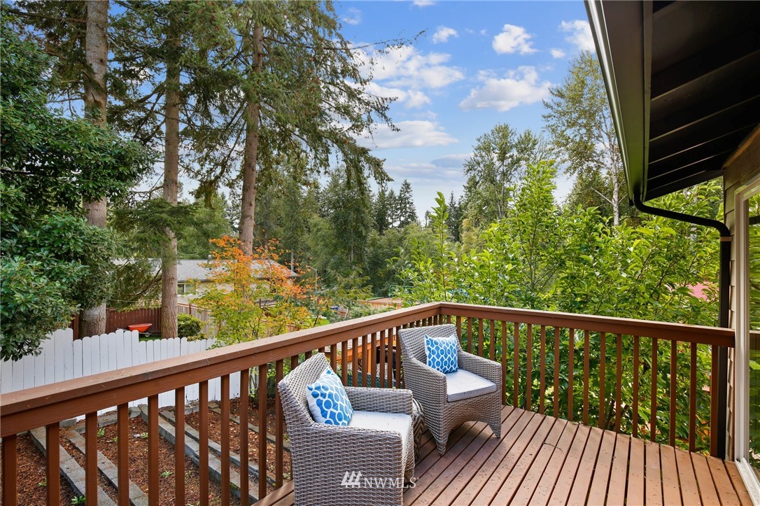 15907 Southeast 176th Place Renton, WA 98058 - Photo 7 of 30 Gallery Image 7