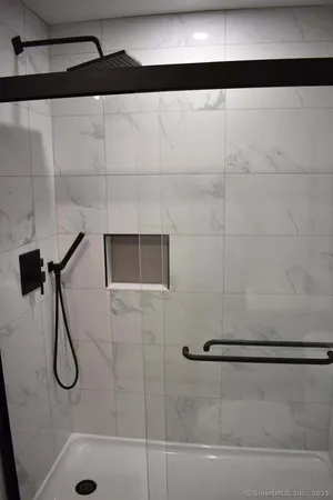 $1,500 | 54 Dixwell Avenue, New Haven, CT 06511