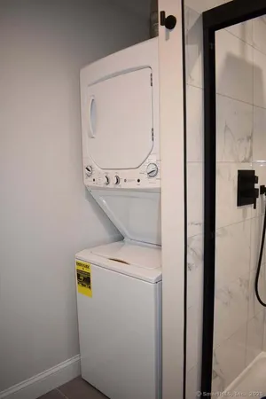 $1,500 | 54 Dixwell Avenue, New Haven, CT 06511