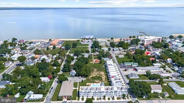 $565,000 | 308 Douglas Avenue, Colonial Beach, VA 22443