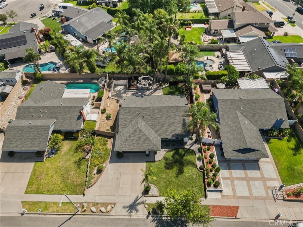 6449 Mayberry Avenue Rancho Cucamonga, CA 91737 - Photo 4 of 33