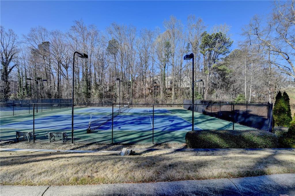 911 Garden Court, Unit 911 Atlanta, GA 30328 - Photo 40 of 41 a view of a backyard