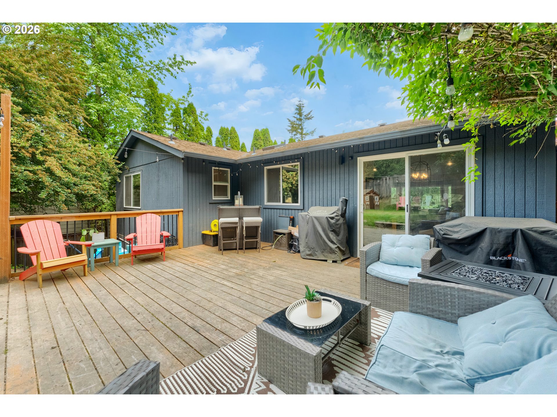 6213 Southwest 33rd Place Portland, OR 97239 - Photo 29 of 37 Deck