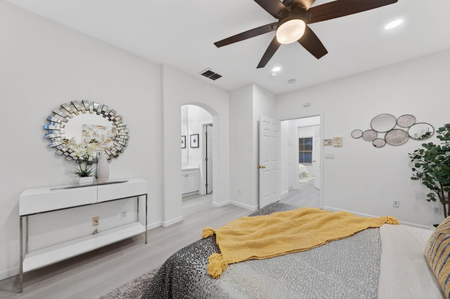 885 Spirit Walk Milpitas, CA 95035 - Photo 13 of 34