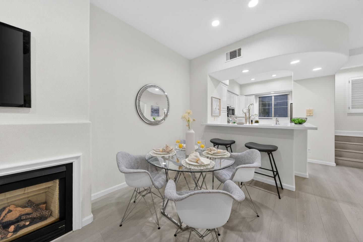 885 Spirit Walk Milpitas, CA 95035 - Photo 7 of 34