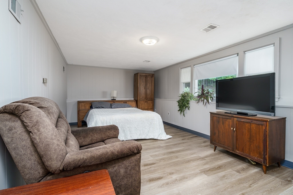 18 Ruthellen Road Hudson, MA 01749 - Photo 21 of 33 Gallery Image 21