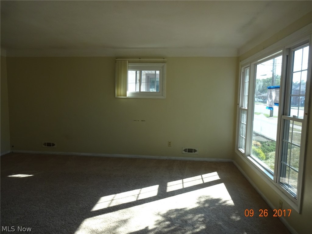 6265 State Road Cleveland, OH 44134 - Photo 4 of 18