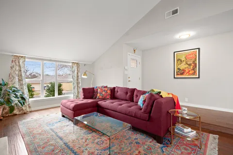 $525,000 | 7404 Barcelona Drive, Austin, TX 78752