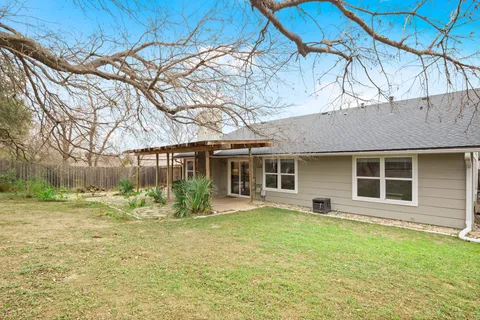 $525,000 | 7404 Barcelona Drive, Austin, TX 78752