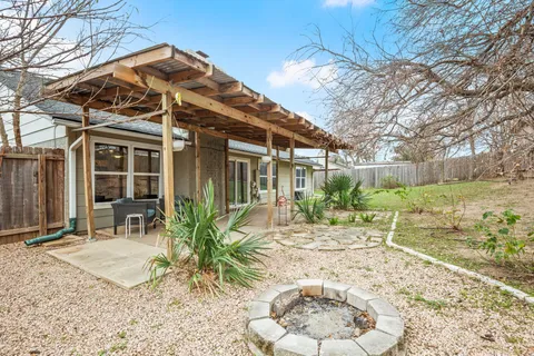 $525,000 | 7404 Barcelona Drive, Austin, TX 78752