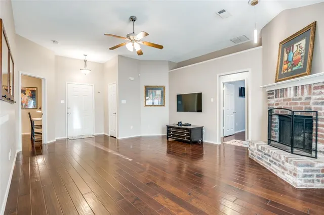 $1,950 | 2902 Goldenwave Drive, Rockwall, TX 75032