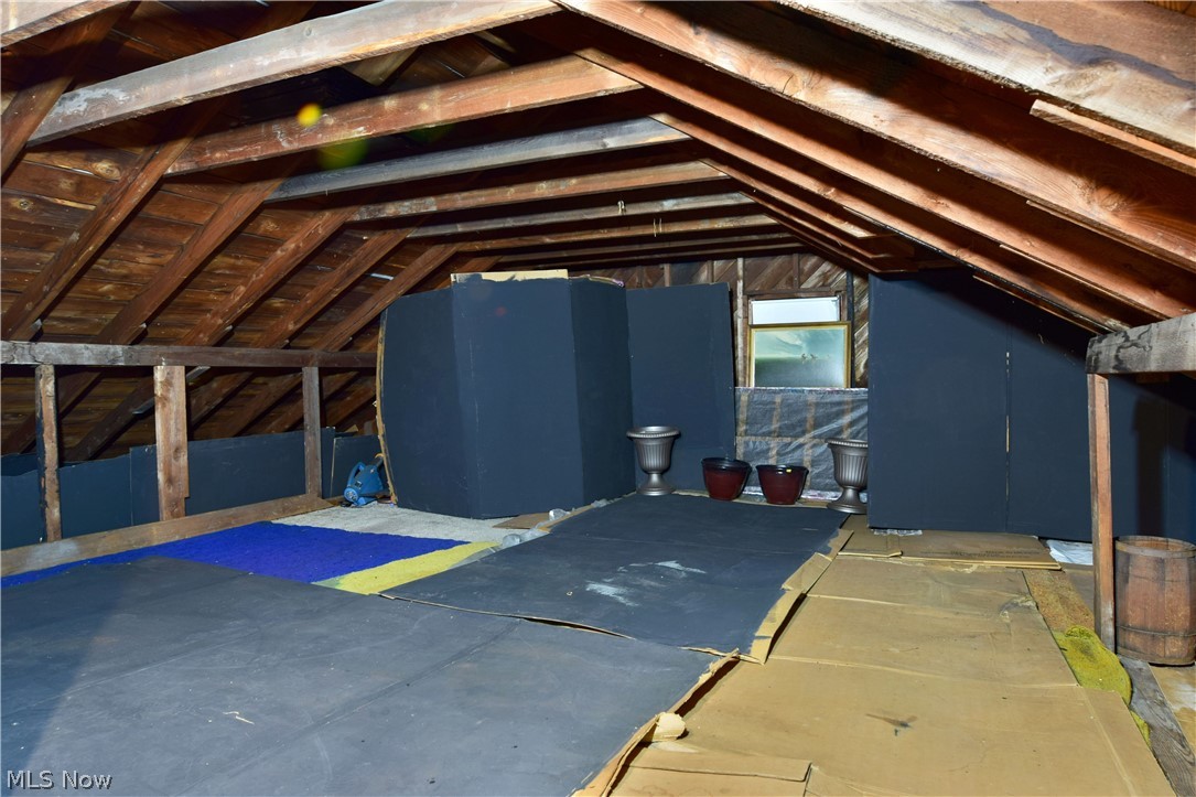 1041 Niles Vienna Road Vienna, OH 44473 - Photo 27 of 35 Gallery Image 27