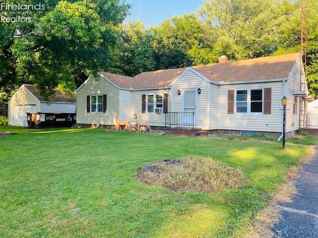 1617 Morrison Road Fremont, OH 43420 - Photo 2 of 16 Gallery Image 2