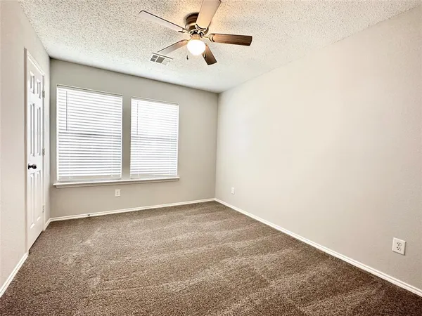 $2,695 | 5109 Boxwood Lane, McKinney, TX 75070