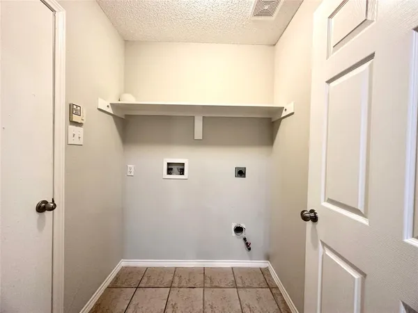 $2,695 | 5109 Boxwood Lane, McKinney, TX 75070