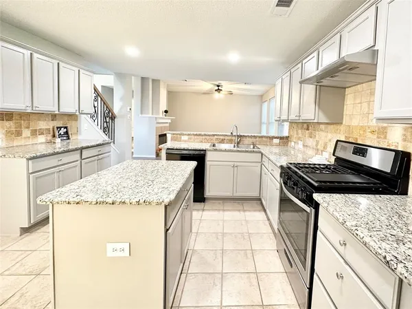 $2,695 | 5109 Boxwood Lane, McKinney, TX 75070