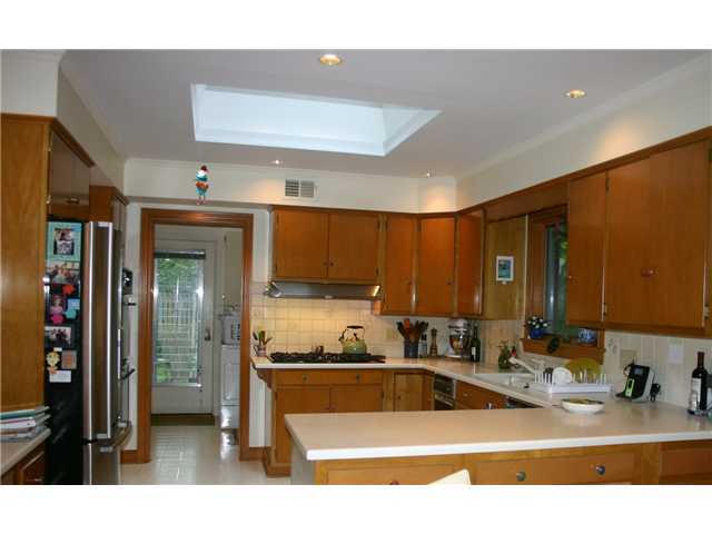 3820 Walhaven Road Columbus, OH 43220 - Photo 8 of 24