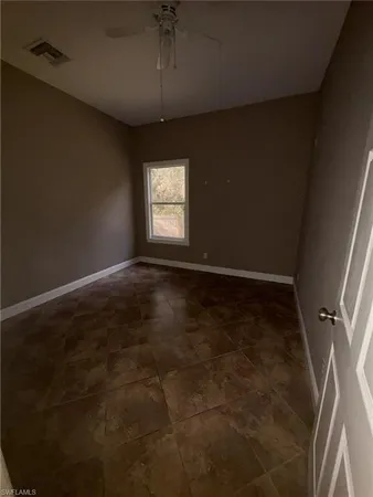 $1,650 | 141 18th Avenue Northeast, Naples, FL 34120