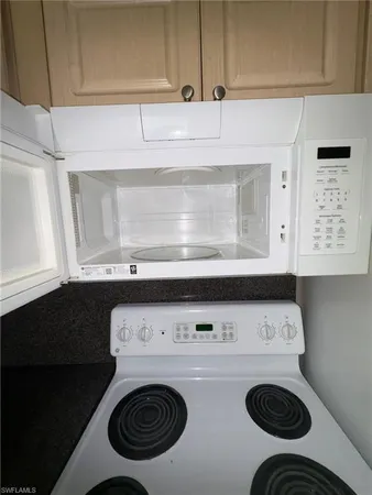 $1,650 | 141 18th Avenue Northeast, Naples, FL 34120