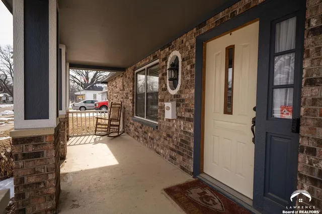 $220,000 | 1145 Northeast Winfield Avenue, Topeka, KS 66616