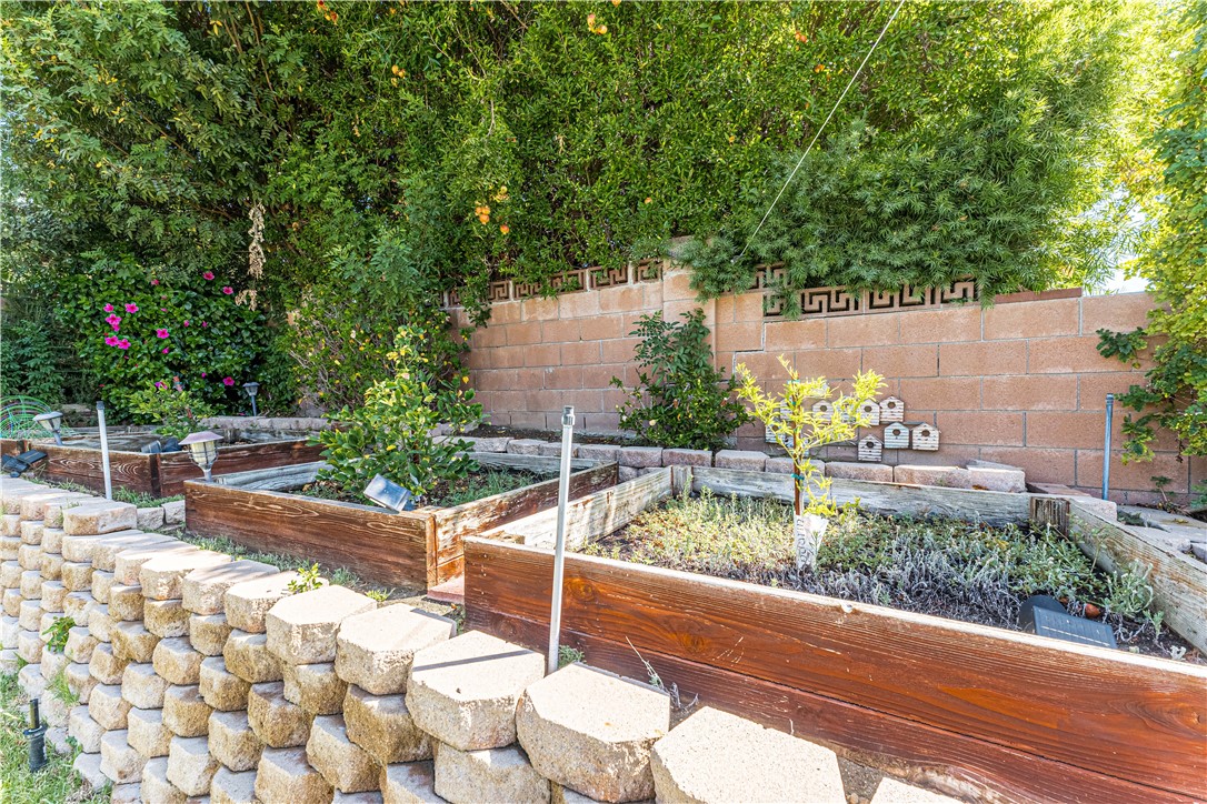 3542 Waco Avenue Simi Valley, CA 93063 - Photo 12 of 13 a view of a backyard with sitting area