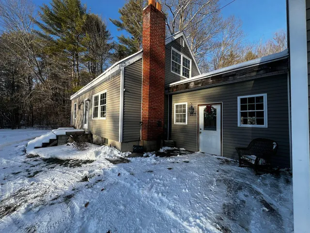 $279,900 | 227 Gore Road, Oxford, ME 04270