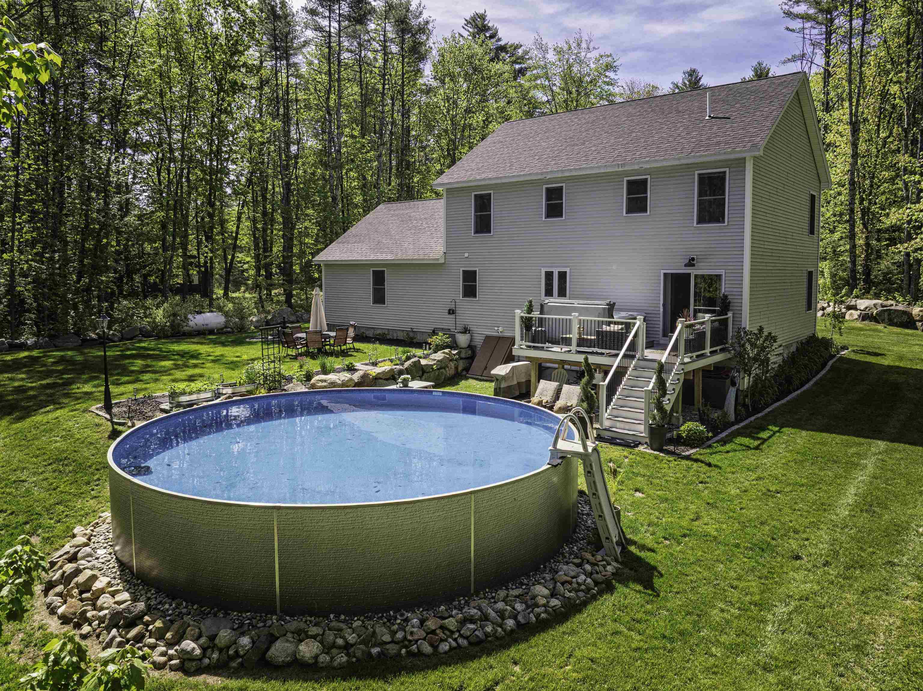 16 Stagecoach Road Barrington, NH 03825 - Photo 4 of 47
