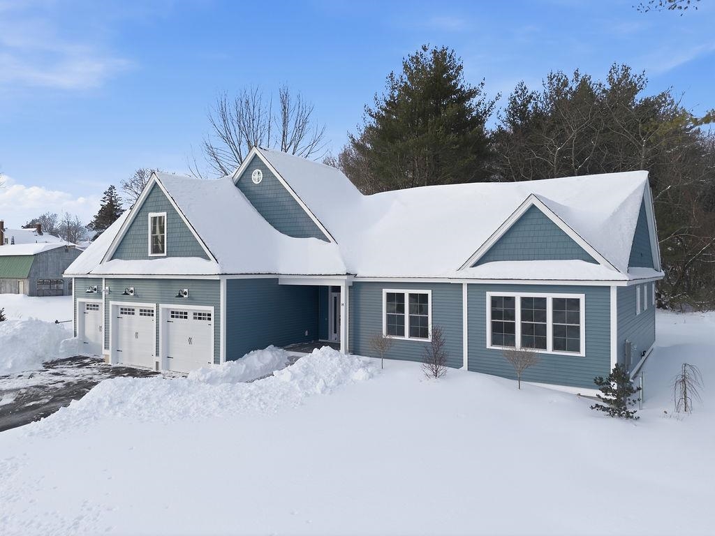 14 Mcdermott Circle, Unit 56 Hampton, NH 03842 - Photo 2 of 25