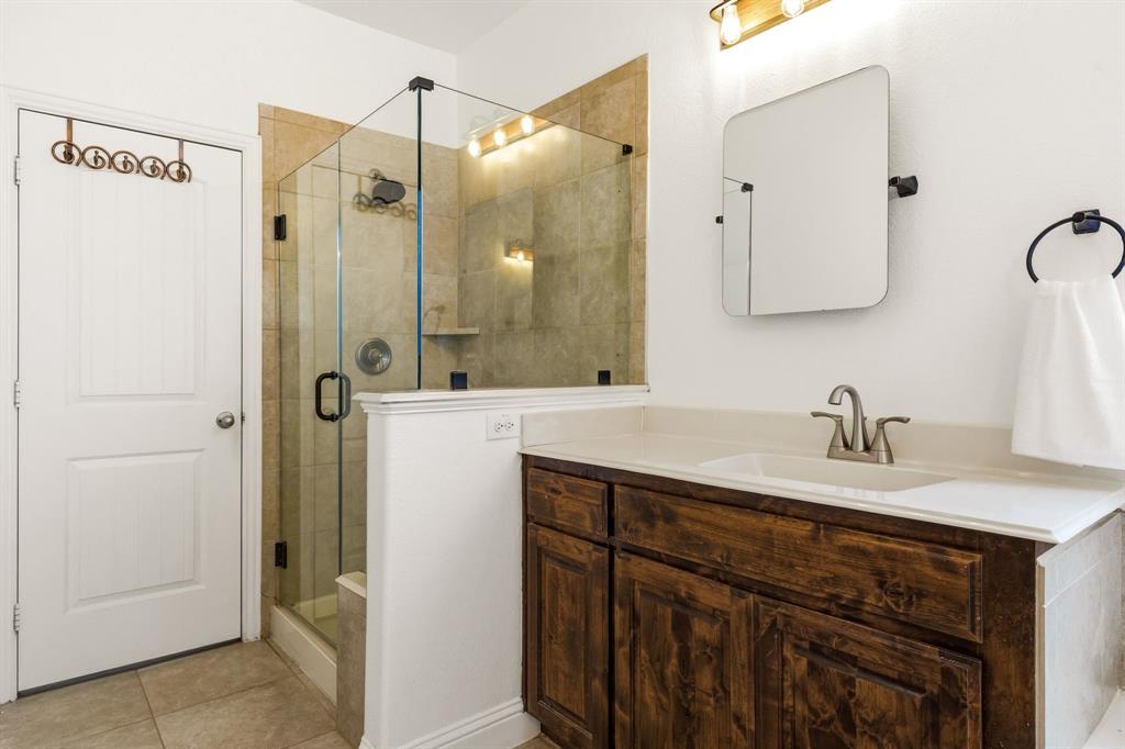 2409 Ranchview Drive Little Elm, TX 75068 - Photo 25 of 37