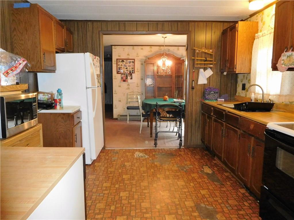 52 Court Street Mercer, PA 16137 - Photo 4 of 18 Gallery Image 4