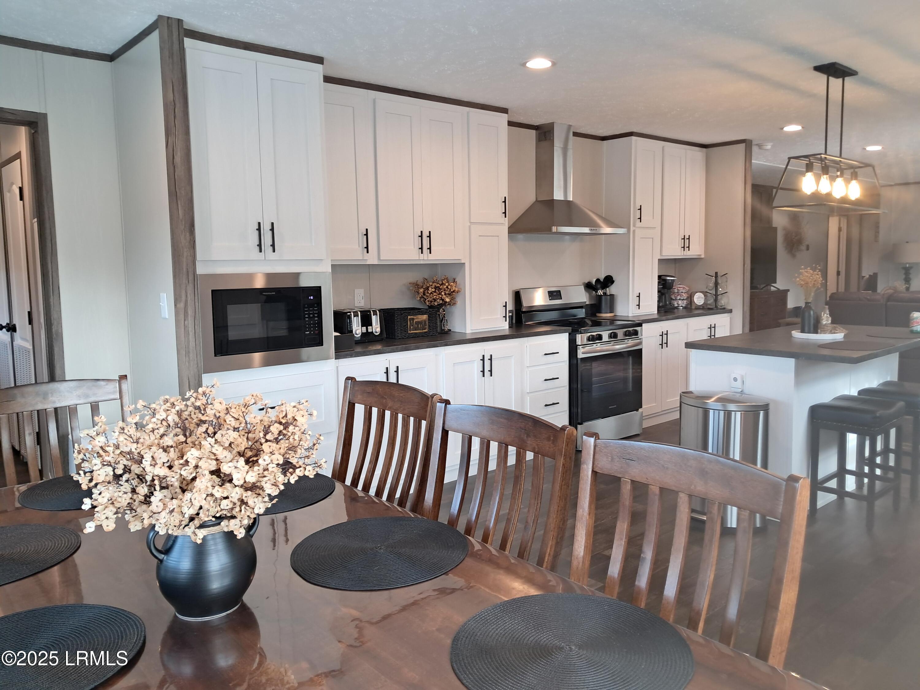 308 Ricochet Lane Ruffin, SC 29475 - Photo 5 of 31 1000025831