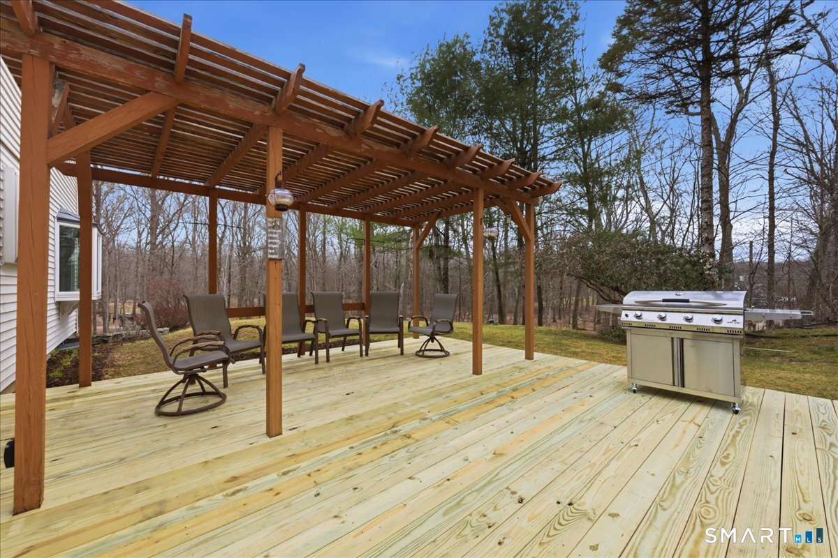 393 Forsyth Road Salem, CT 06420 - Photo 28 of 40