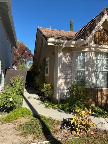 $775,000 | 19849 Collins Road, Canyon Country, CA 91351