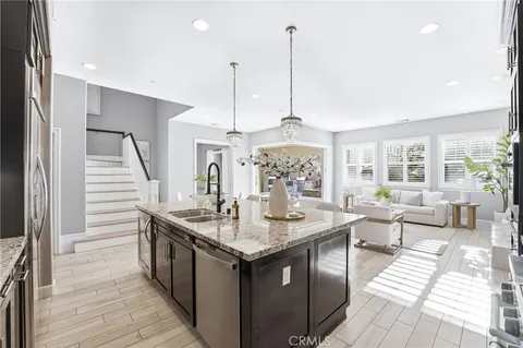 $3,250,000 | 17491 Oakbluffs Lane, Huntington Beach, CA 92649