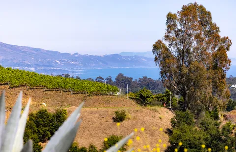 $1,995,000 | 930 Mountain Drive, Santa Barbara, CA 93103