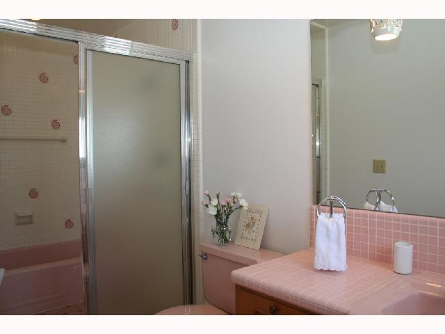 2295 Cheltenham Road Columbus, OH 43220 - Photo 12 of 18 Gallery Image 12