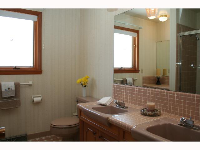 2295 Cheltenham Road Columbus, OH 43220 - Photo 16 of 18 Gallery Image 16