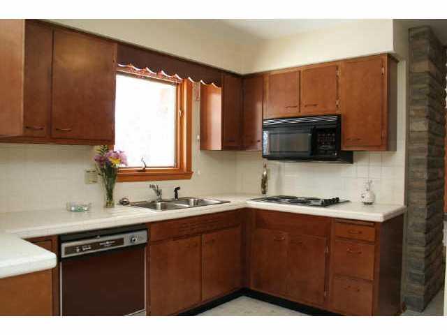 2295 Cheltenham Road Columbus, OH 43220 - Photo 5 of 18 Gallery Image 5