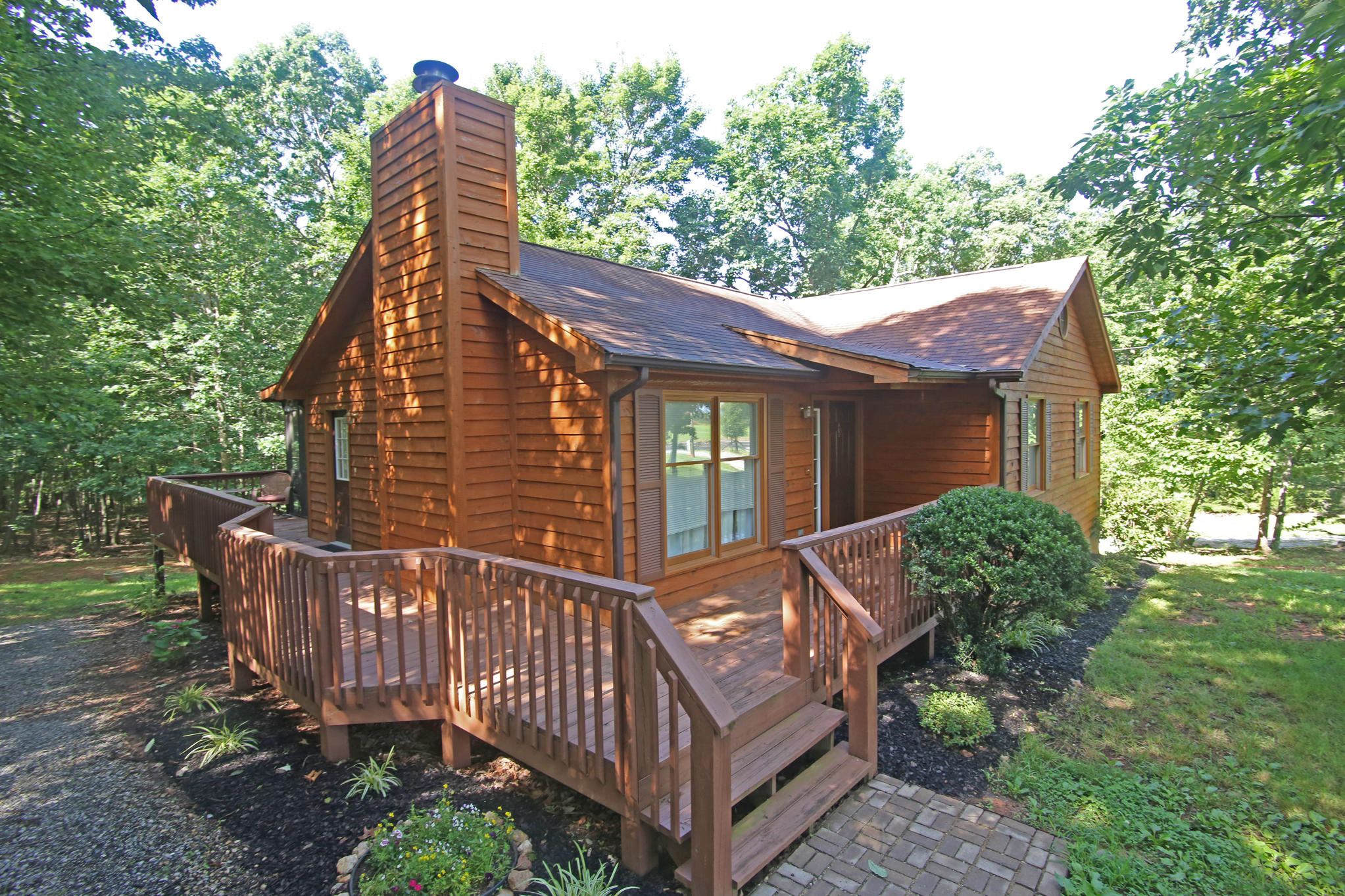 1433 Diamond Hill Road Moneta, VA 24121 - Photo 3 of 50 3DGA_7955