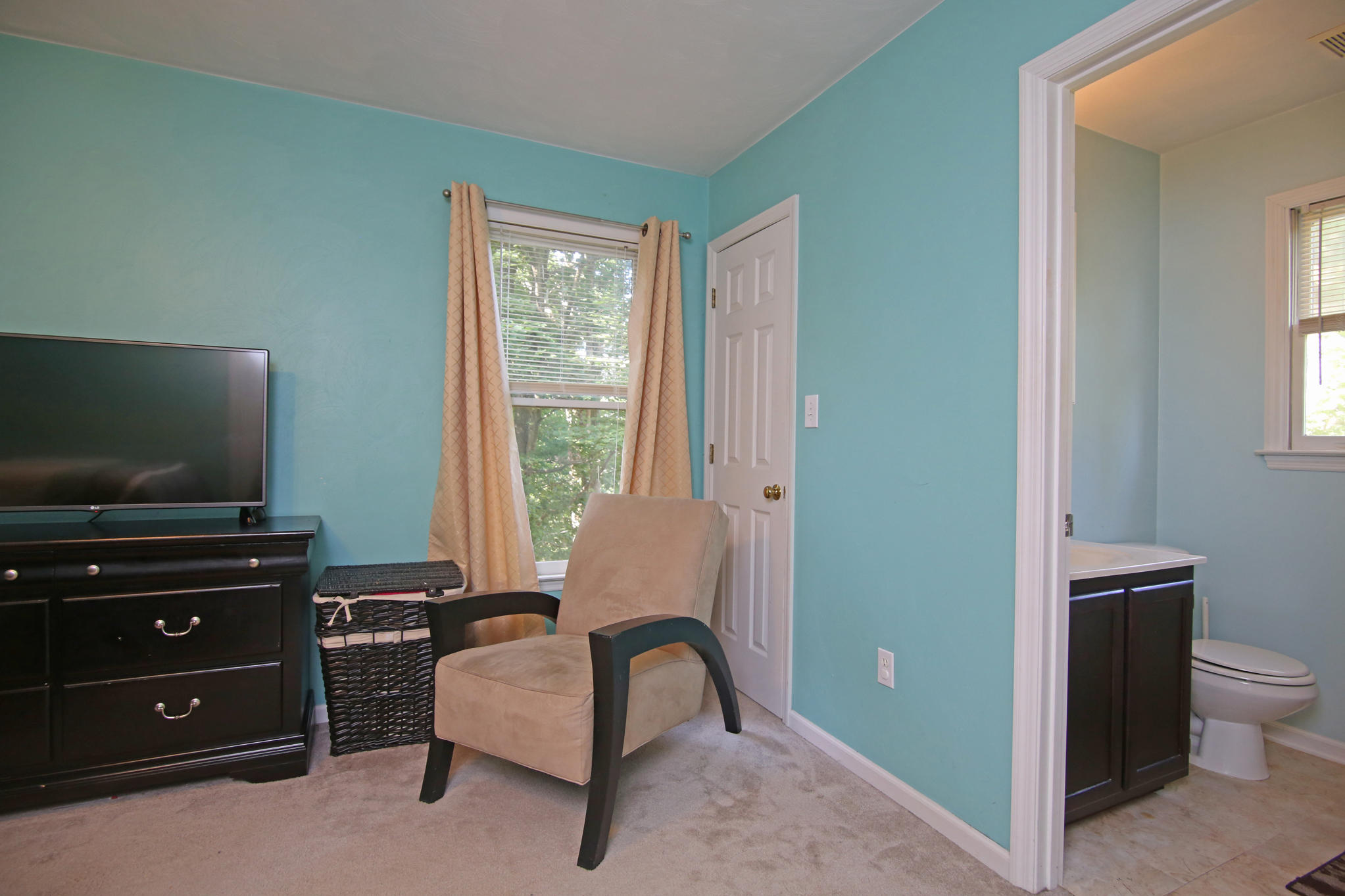 1433 Diamond Hill Road Moneta, VA 24121 - Photo 21 of 50 DGA_7912