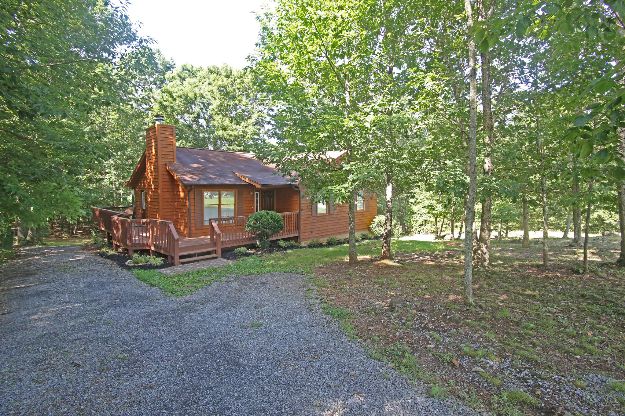 1433 Diamond Hill Road Moneta, VA 24121 - Photo 35 of 50 DGA_7945